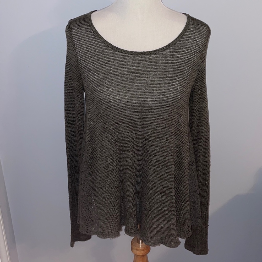 Target Brand green long sleeve sweater